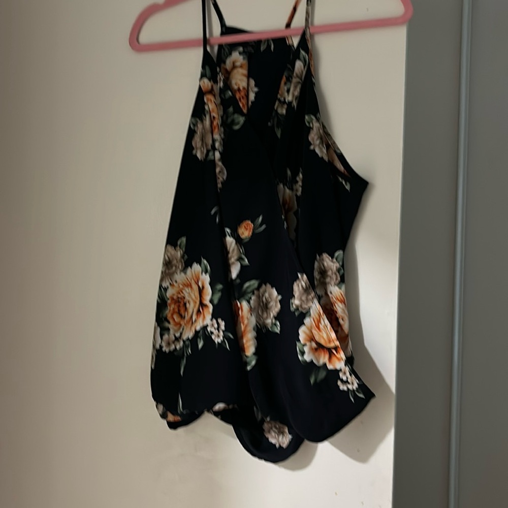 SHEIN shirt. Size 3xl fits more like XL